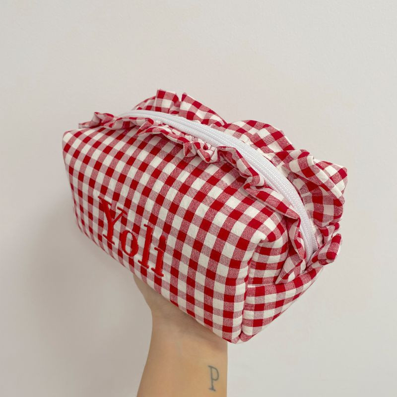 Estuche vichy rojo