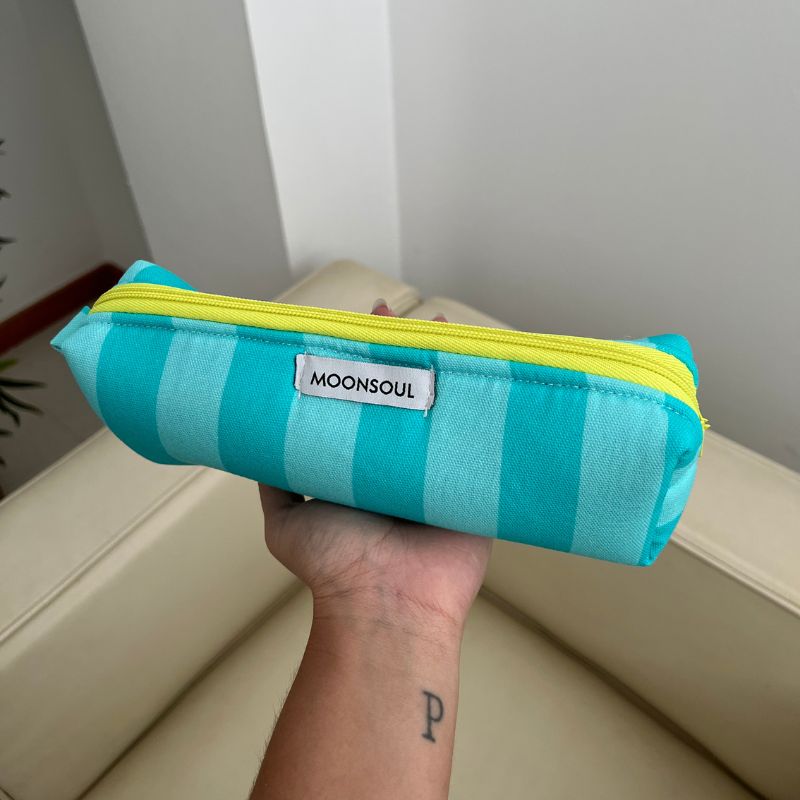 Estuche rayas turquesa