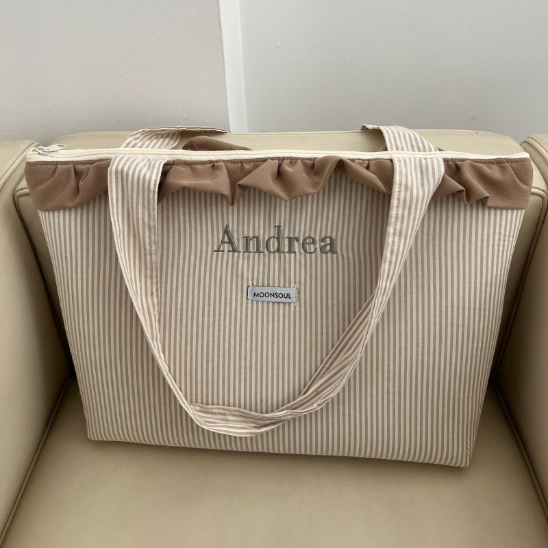 Bolso shopper rayas finas beige con volante