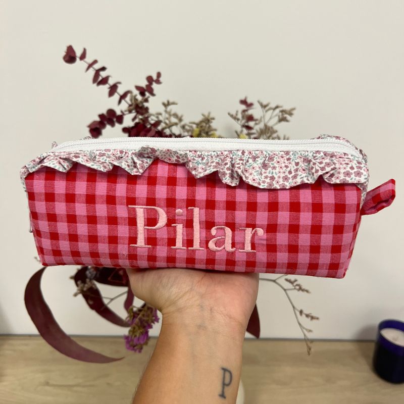 Estuche ana + flores con volante