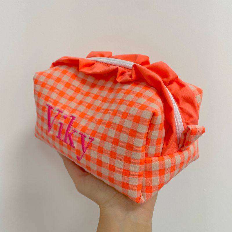 Estuche vichy naranja flúor con volante