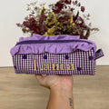 Estuche vichy + lunares morado con volantes
